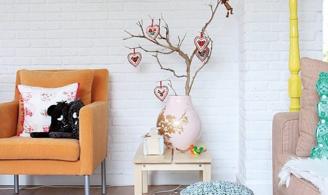 Una casa in stile nordico con tanto fai-da-te