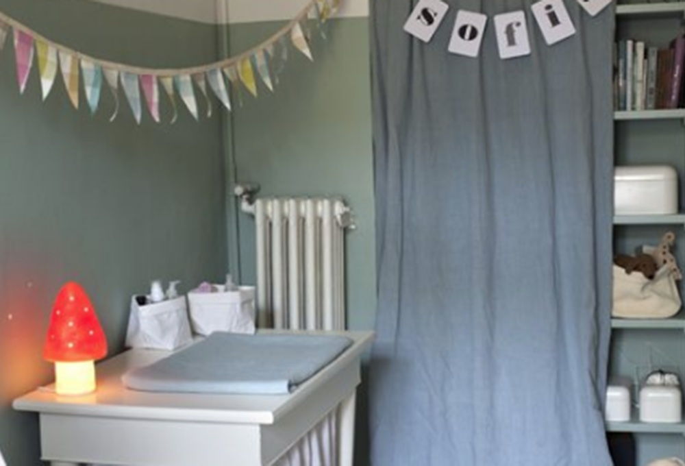 Lo studio della stylist diventa cameretta (con riciclo e fai da te) 