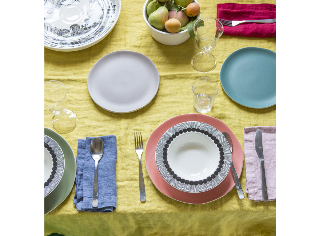 Come Togliere Le Macchie Dalla Tovaglia Casafacile