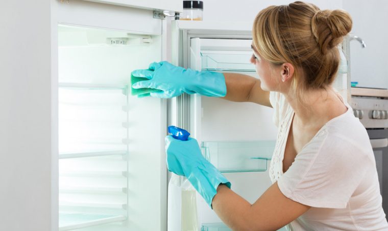 Come pulire il frigorifero e il freezer in modo semplice