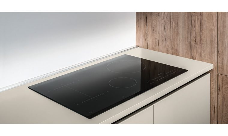 Piano a induzione? Sì, ma ampio e hitech