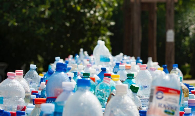 13 consigli per ridurre l’uso della plastica