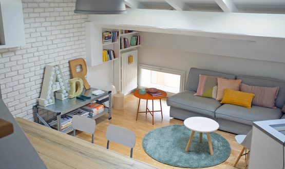 Video prima e dopo: i toni pastello illuminano la mansarda