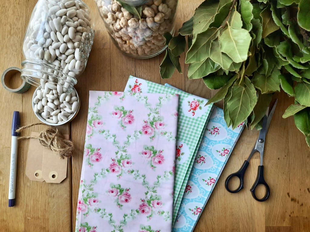 50 sacchetti di stoffa da dipingere, 15 x 10 cm, con cordino, sacchetti di cotone fai da te, piccoli sacchetti da riempire per bomboniere, compleanno dei bambini, matrimonio