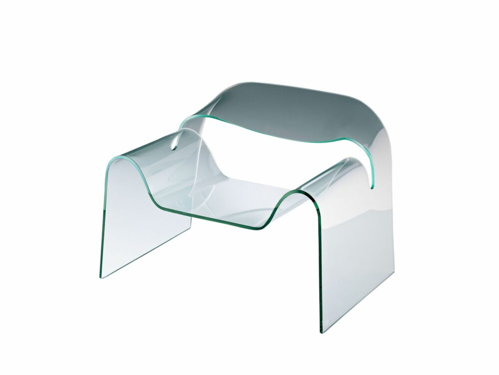 Icone del design: la poltrona in vetro Ghost