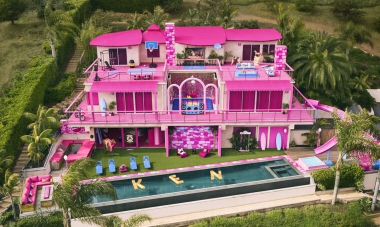 Barbie conquista l’Italia con il suo nuovo film e apre le porte della Casa dei Sogni a Malibu!