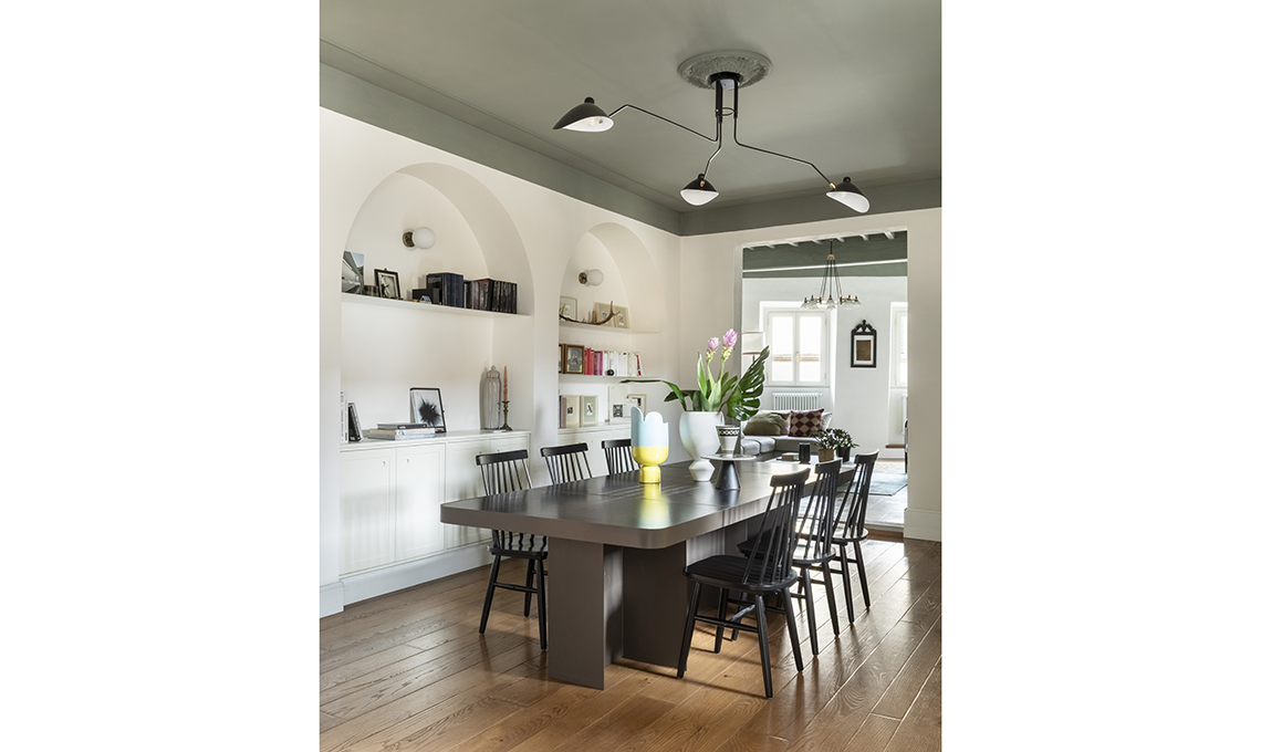 tavolo da pranzo in metallo