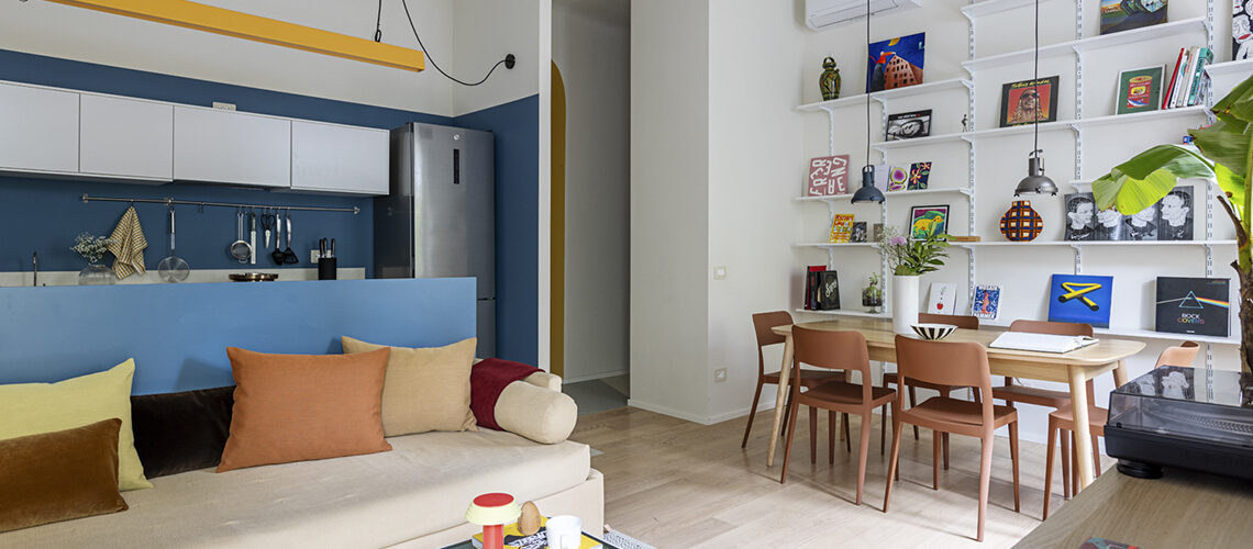 Un ex studio dentistico diventa una casa piena di colore