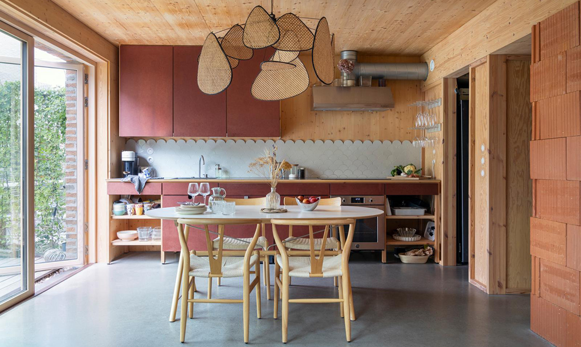 Pareti in legno naturale